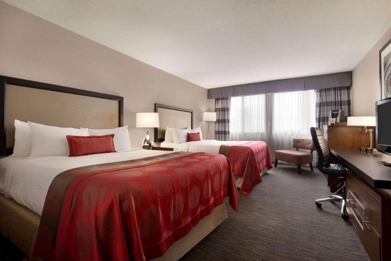 Ramada Plaza By Wyndham Regina Downtown Ξενοδοχείο Εξωτερικό φωτογραφία